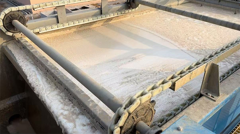 689948d63872d.jpg 2气浮在锦纶生产废水中的应用.jpg